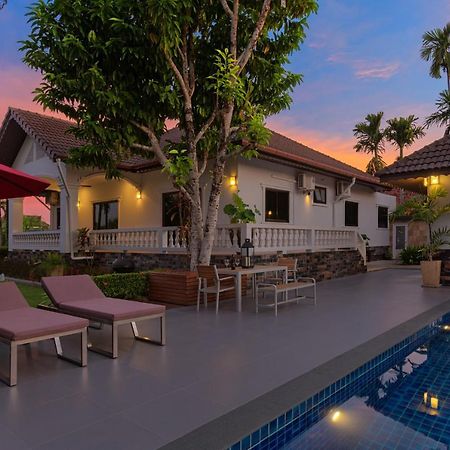 Happy Family Villa 2 Chalong Exterior photo